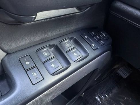 Used 2017 Chevrolet Silverado 2500 LTZ w/ Duramax Plus Package AWD/4WD image 31