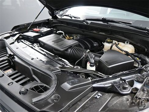 Used 2023 Chevrolet Tahoe LT image 10