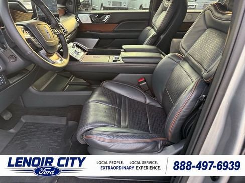 Used 2024 Lincoln Navigator L Black Label AWD/4WD image 10