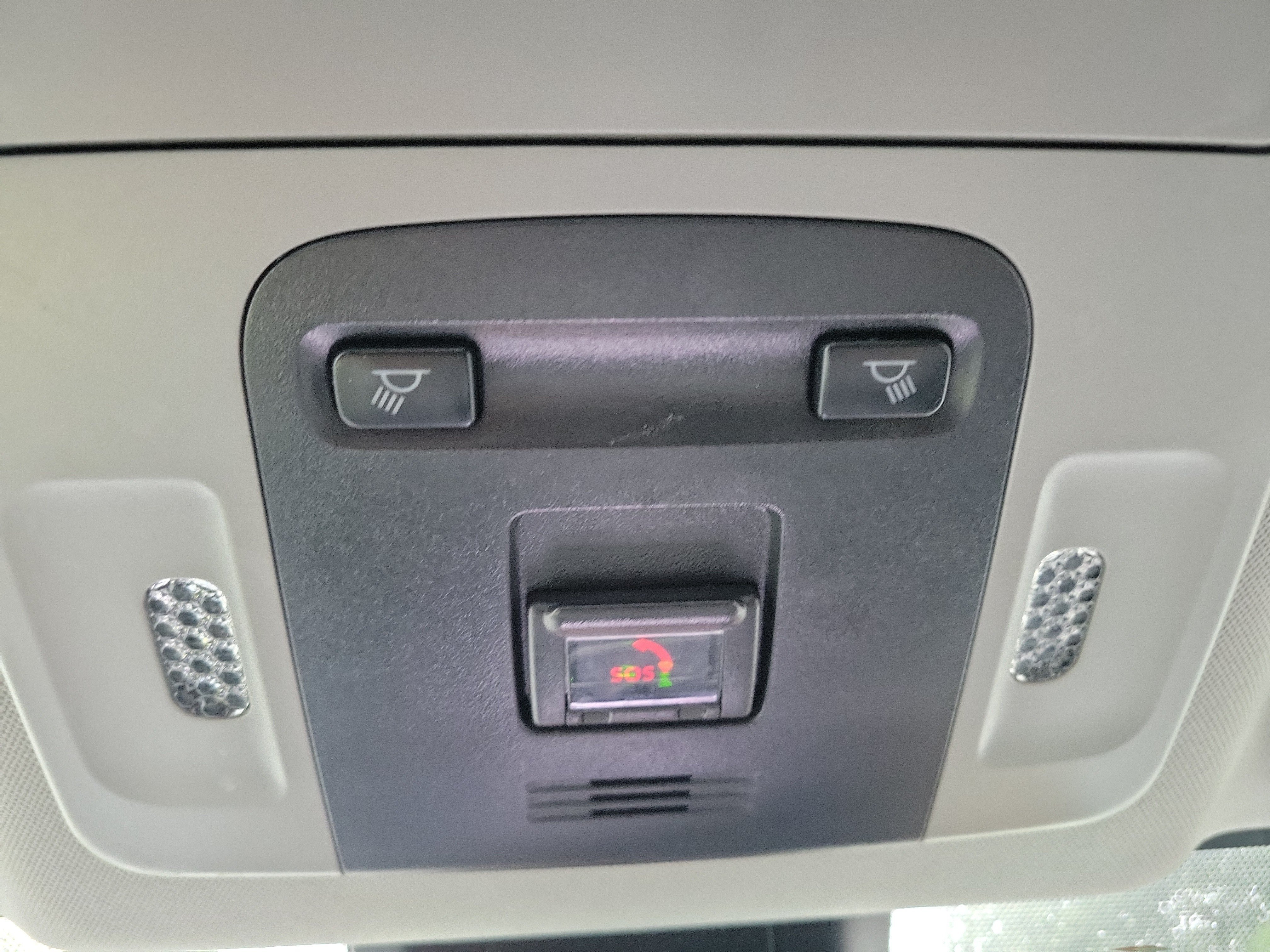 Used 2021 Toyota Camry LE FWD image 27