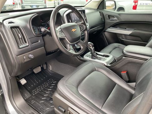 Used 2022 Chevrolet Colorado LT w/ Luxury Package RWD image 20