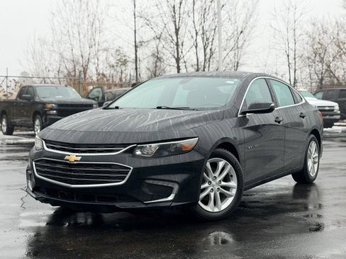 Used 2016 Chevrolet Malibu LT image 1