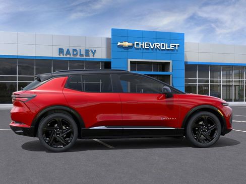 New 2026 Chevrolet Equinox EV RS image 29