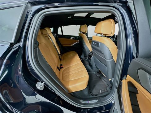 Used 2023 BMW X6 M50i w/ Executive Package image 31
