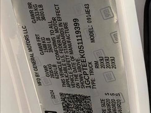 New 2025 Chevrolet Colorado Trail Boss w/ Midnight Edition image 16