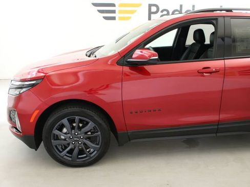 Used 2024 Chevrolet Equinox RS w/ RS Leather Package AWD/4WD image 5