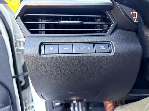 Used 2023 Nissan Altima 2.5 SL FWD image 39