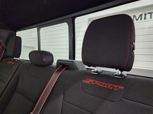 Used 2018 Ford F150 XLT w/ Equipment Group 302A Luxury image 37