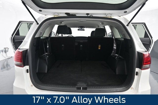 Used 2020 Kia Sorento LX AWD/4WD image 19