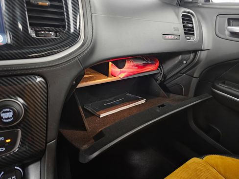 Used 2022 Dodge Charger Scat Pack RWD image 28