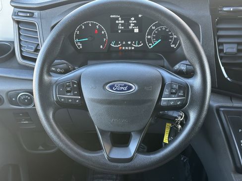 Used 2024 Ford Transit 350 XLT image 24