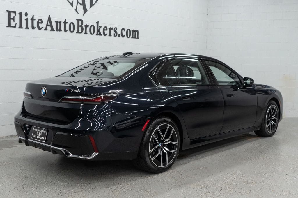 Used 2026 BMW 740i xDrive AWD/4WD image 46