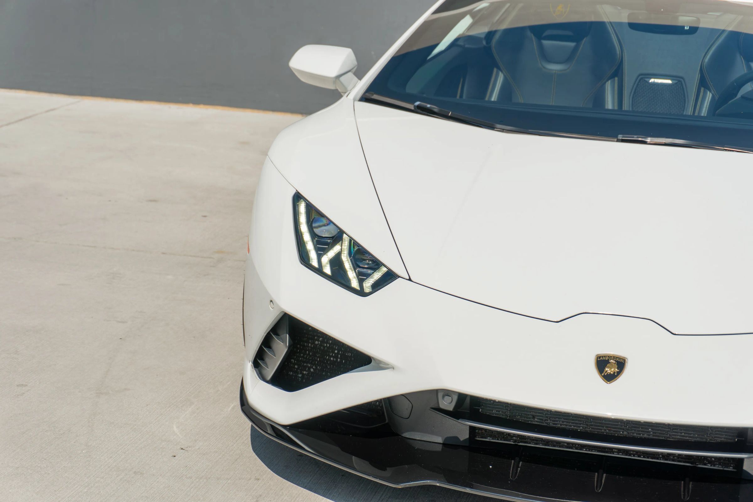 Used 2021 Lamborghini Huracan EVO RWD image 27