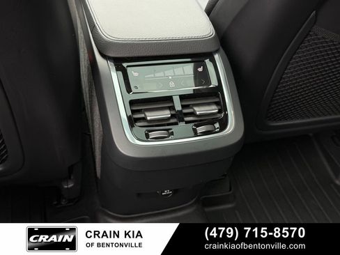 Used 2020 Volvo XC90 T6 Momentum AWD/4WD image 29