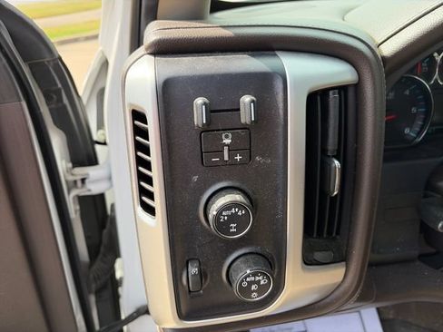 Used 2018 GMC Sierra 1500 SLT AWD/4WD image 12