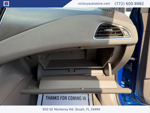 Used 2017 Chevrolet Cruze LT FWD image 23