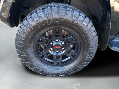 Used 2021 Toyota 4Runner SR5 Premium image 45