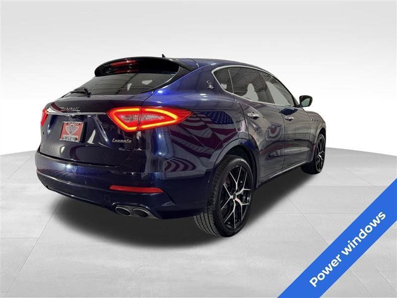 Used 2019 Maserati Levante AWD/4WD image 4