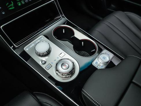 New 2026 Genesis GV80 2.5T image 23