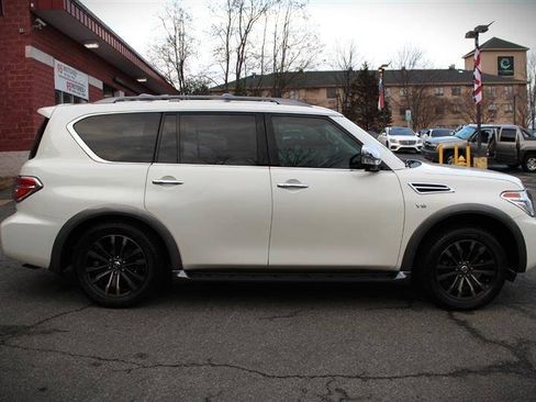 Used 2018 Nissan Armada Platinum w/ Interior Lighting Package AWD/4WD image 6