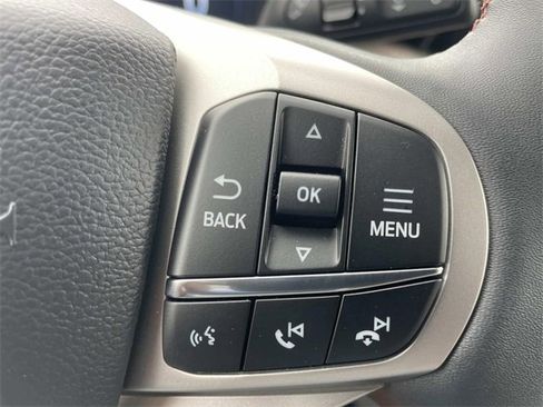 New 2025 Ford Explorer Active w/ Active Comfort Package image 10