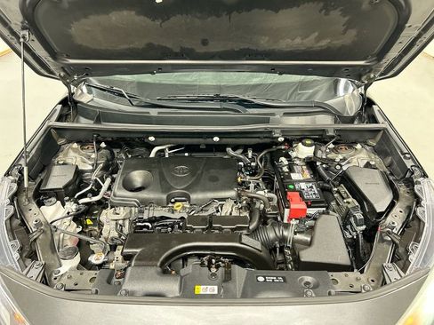 Used 2020 Toyota RAV4 XLE w/ All Weather Liner Package image 23
