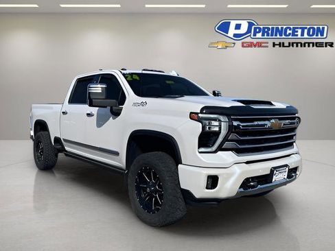 Used 2024 Chevrolet Silverado 2500 High Country w/ High Country Premium Package image 1