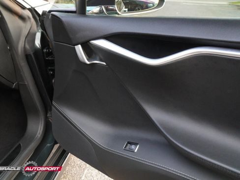 Used 2014 Tesla Model S 85 image 30