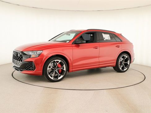 New 2026 Audi RS Q8 performance image 13