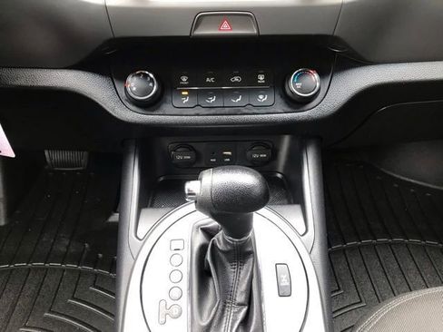 Used 2015 Kia Sportage LX AWD/4WD image 16