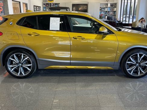 Used 2018 BMW X2 sDrive28i w/ M SportX Package image 5