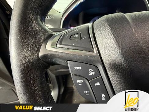 Used 2021 Ford Edge Titanium AWD/4WD image 14