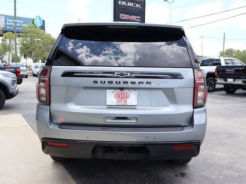 Used 2024 Chevrolet Suburban Z71 AWD/4WD image 7