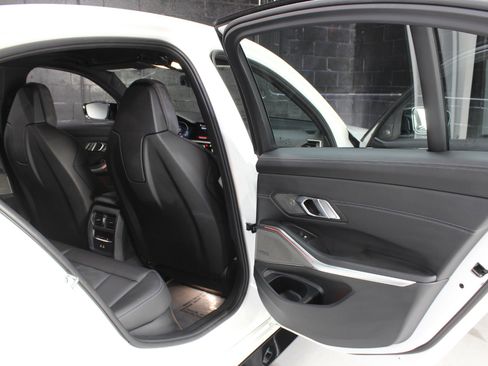 Used 2022 BMW M3 Competition w/ M Carbon Exterior Package image 54