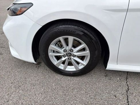 Used 2025 Toyota Camry LE FWD image 40
