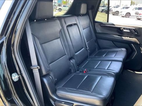 Used 2025 Chevrolet Tahoe LT AWD/4WD image 26