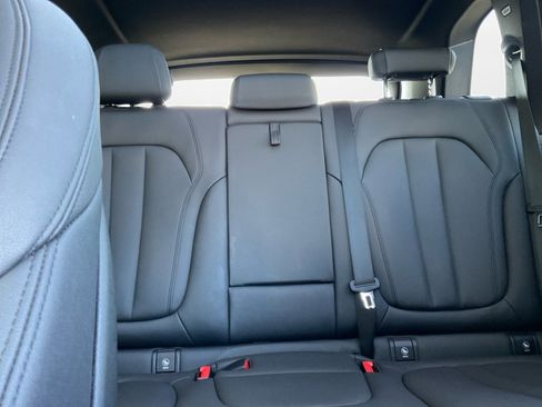 Used 2022 BMW X5 xDrive40i w/ Premium Package image 12