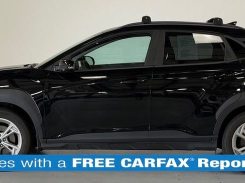 Used 2023 Hyundai Kona SEL AWD/4WD image 2