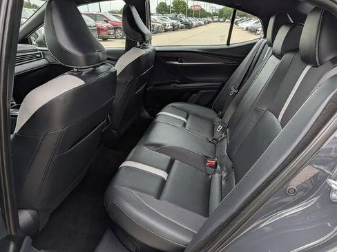 Used 2025 Toyota Camry SE FWD image 27
