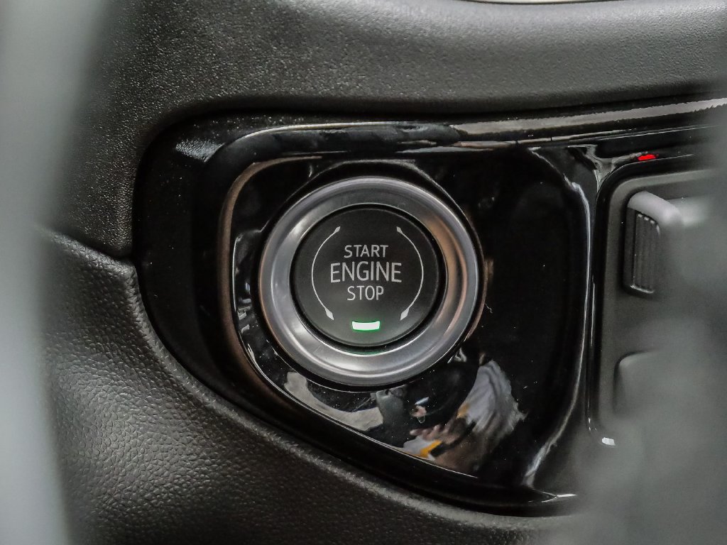 New 2025 Chevrolet Silverado 1500 RST w/ Convenience Package II AWD/4WD image 43