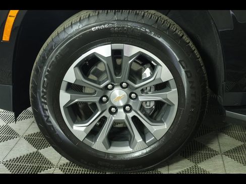 Used 2026 Chevrolet Tahoe LT w/ Comfort Package AWD/4WD image 17
