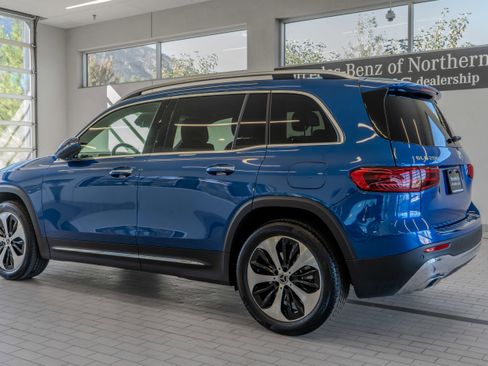 Certified 2025 Mercedes-Benz GLB 250 4MATIC image 13