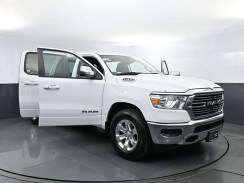 Used 2024 RAM 1500 Laramie AWD/4WD image 25
