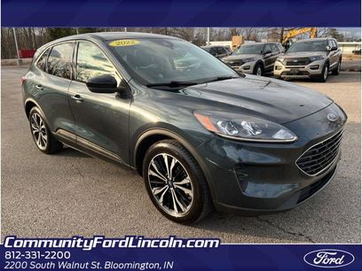 Used 2022 Ford Escape SE w/ SE Sport Appearance Package