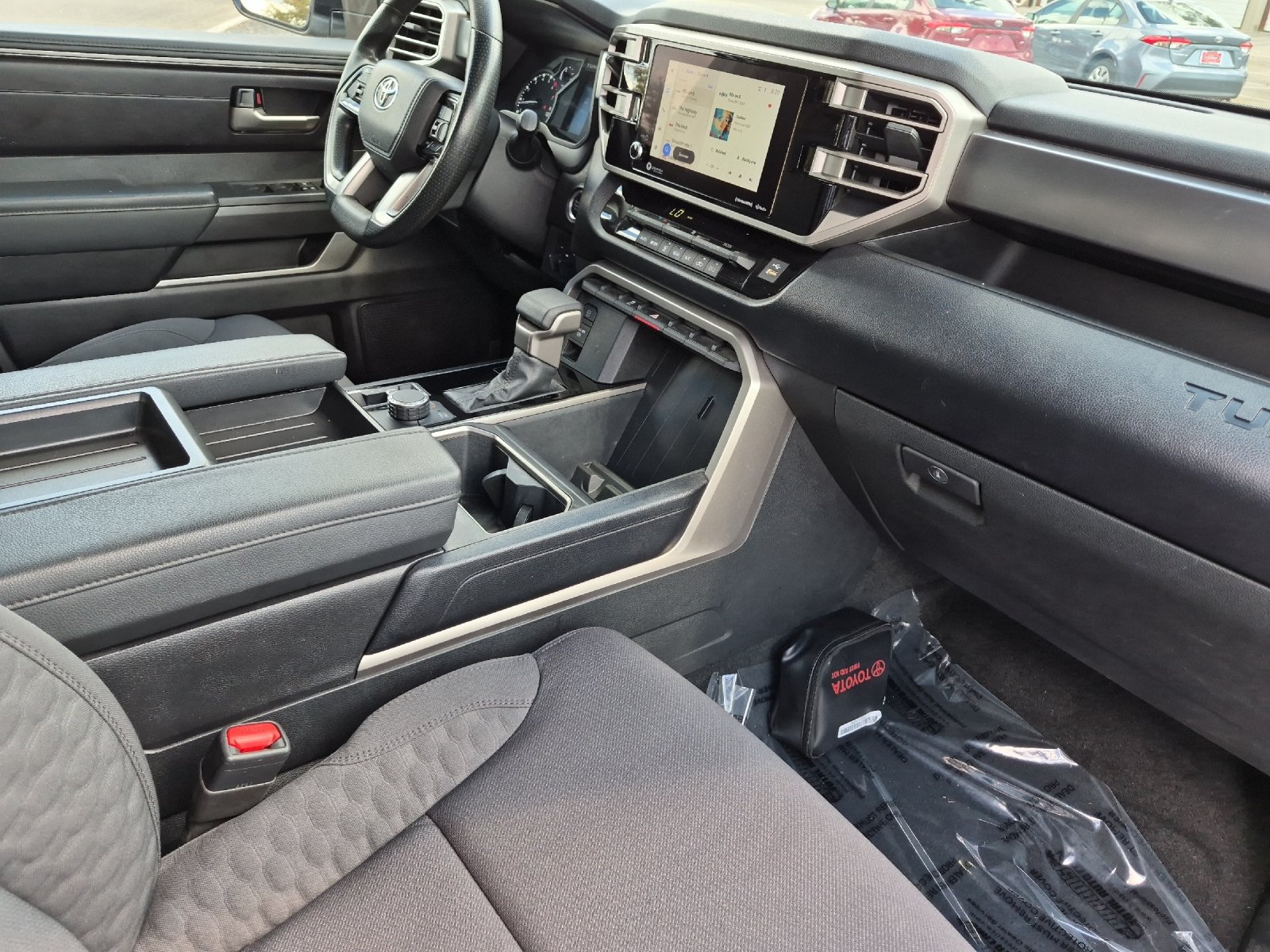 Used 2023 Toyota Tundra SR5 w/ SR5 Convenience Package AWD/4WD image 14