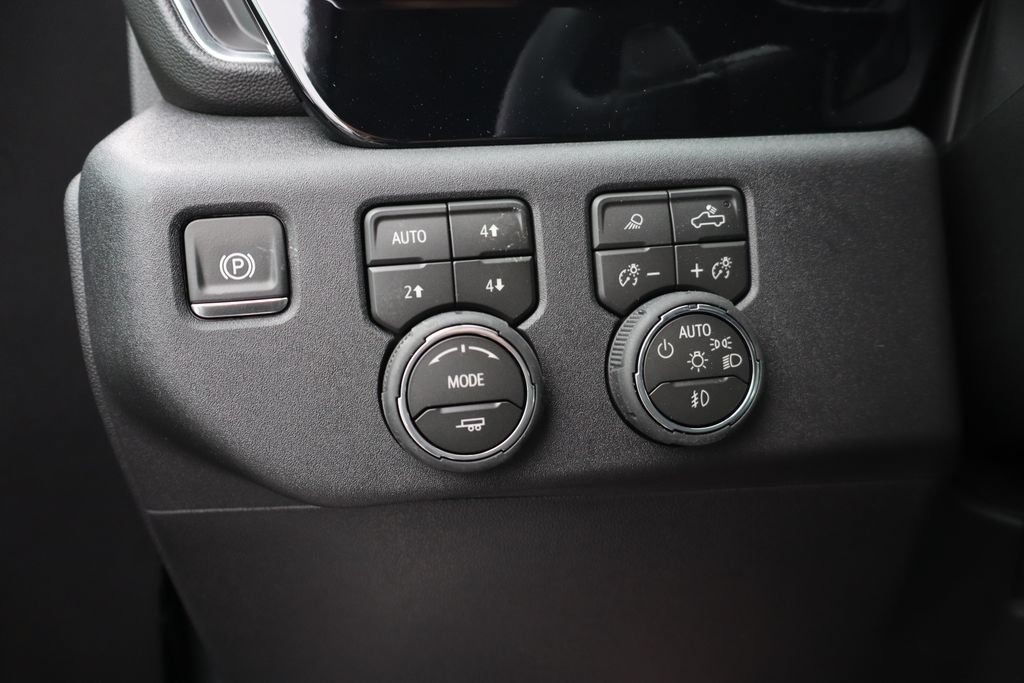 New 2026 Chevrolet Silverado 1500 RST w/ RST All Star Premium Package AWD/4WD image 16