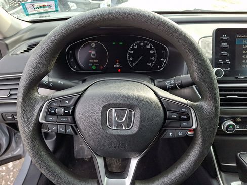 Used 2019 Honda Accord LX image 18