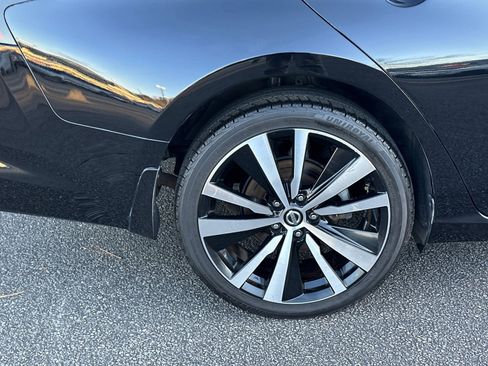 Used 2019 Nissan Altima 2.5 Platinum image 17