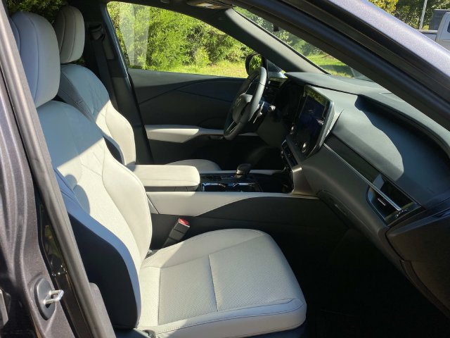 Used 2025 Lexus RX 350 Premium w/ Accessory Package AWD/4WD image 36