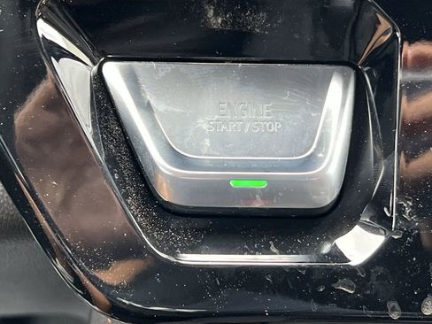 New 2025 GMC Sierra 1500 AT4 w/ Technology Package image 8